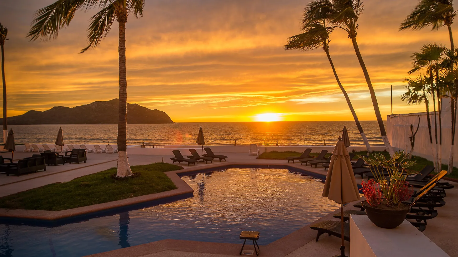 Ocean View Beach Hotel Mazatlán